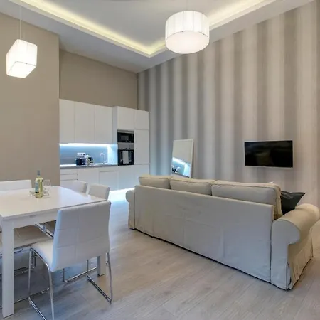 Bg Riverside Downtown Apartment Budapest